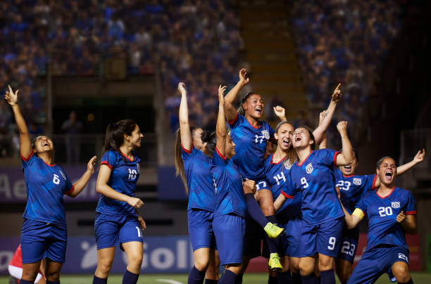 员的紧密联 员的紧密联