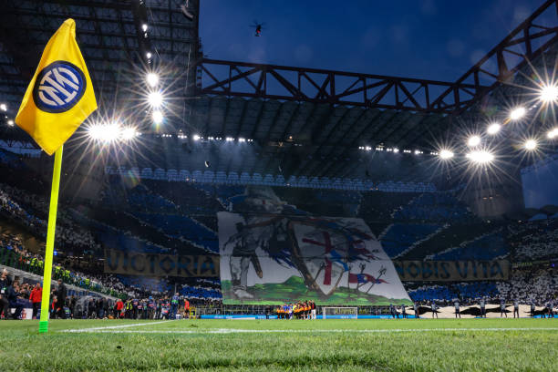 对年轻球员 对年轻球员